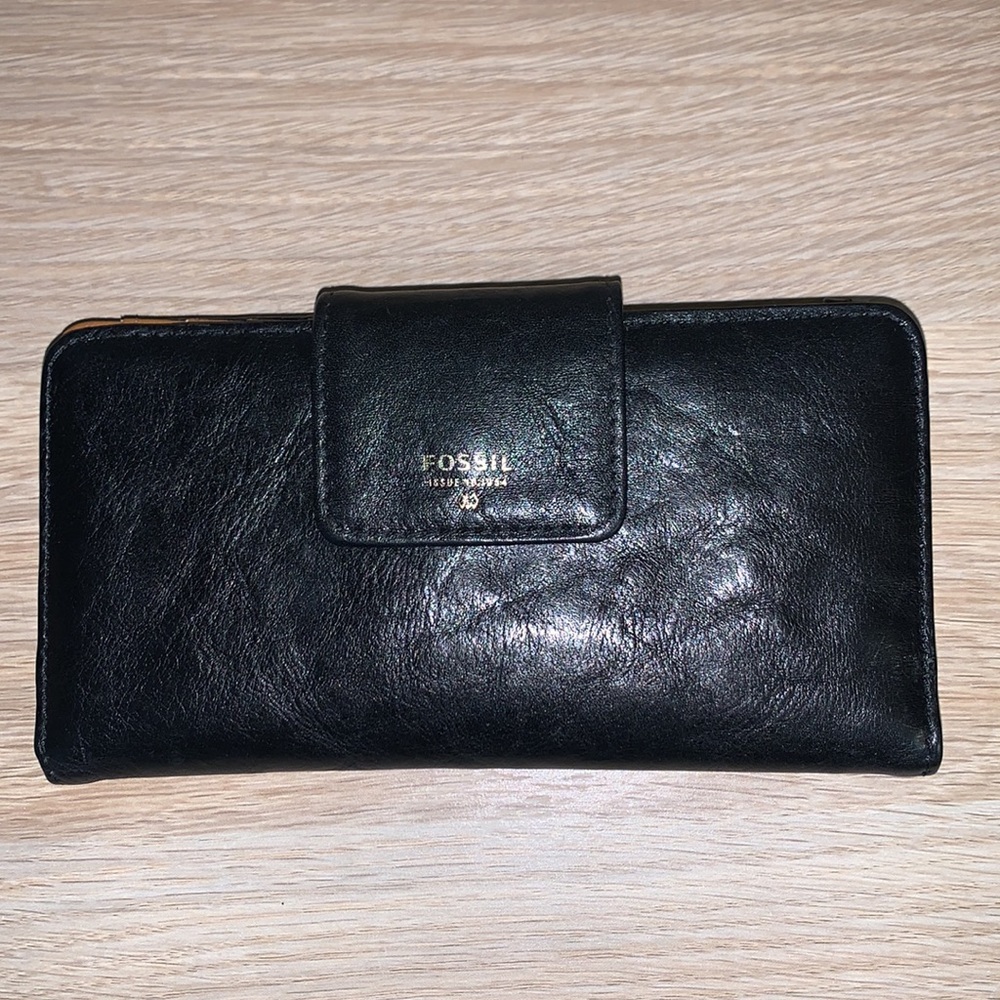 Fossil Wallet - Picture 2 of 7